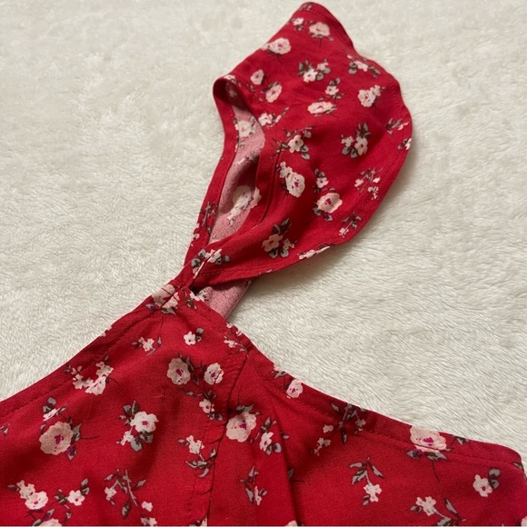 Mossimo Supply Co. / Red Floral Dress / Button Down / Off the shoulder / L - Picture 7 of 14